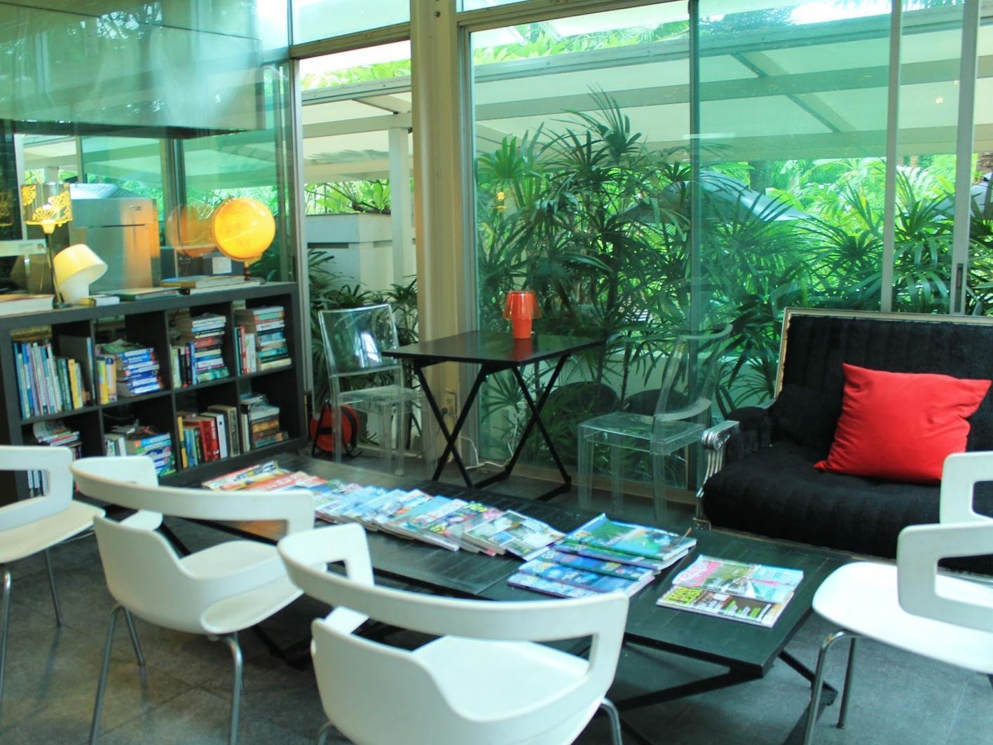 Refillnow! Hostel Bangkok Exterior photo